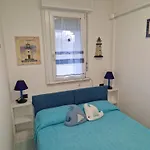 Apartman Cozy With Terrace And Shared Pool *