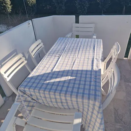 Cozy With Terrace And Shared Pool *